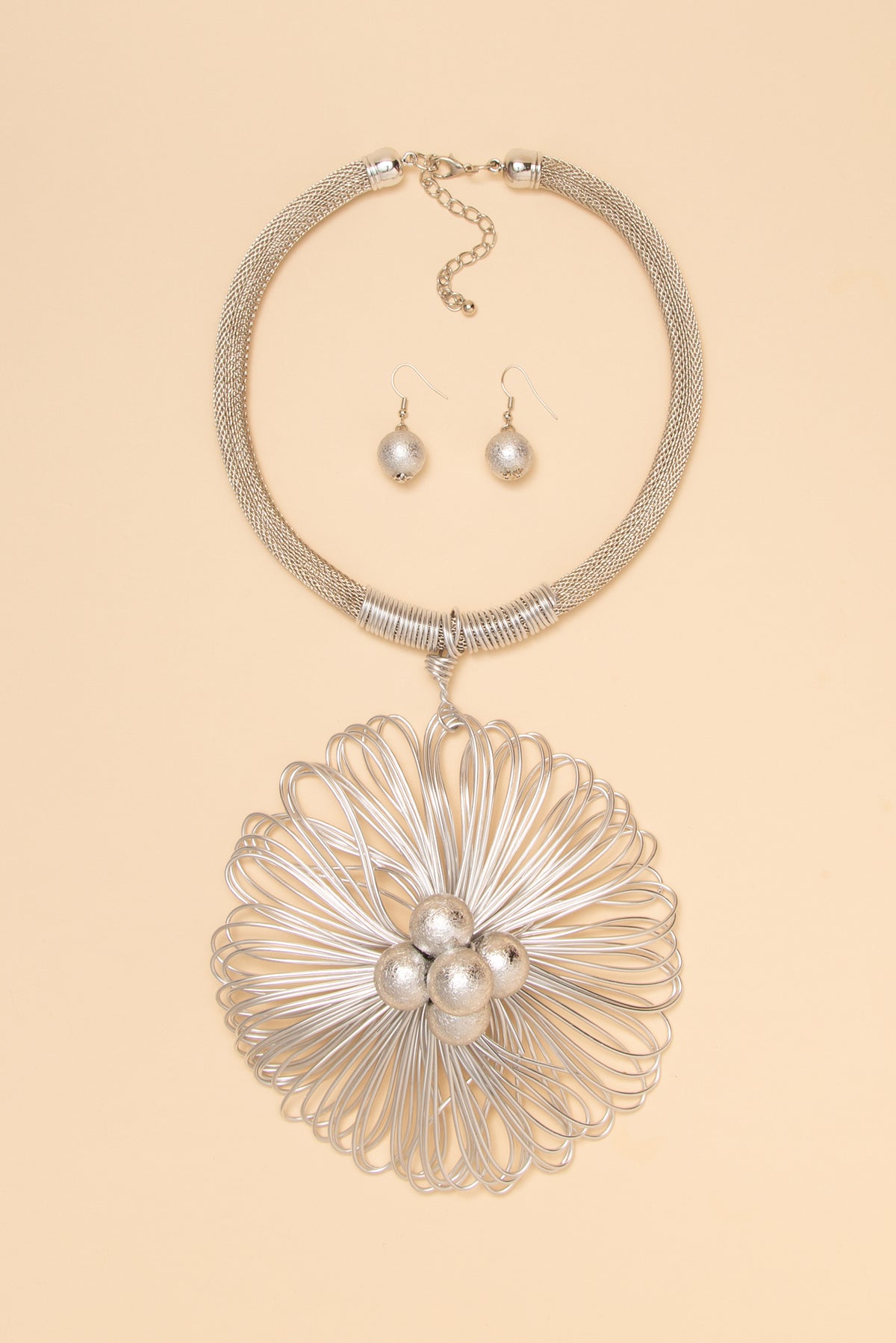 Jane Spring Wire Flower Pendant Necklace Set | Silver