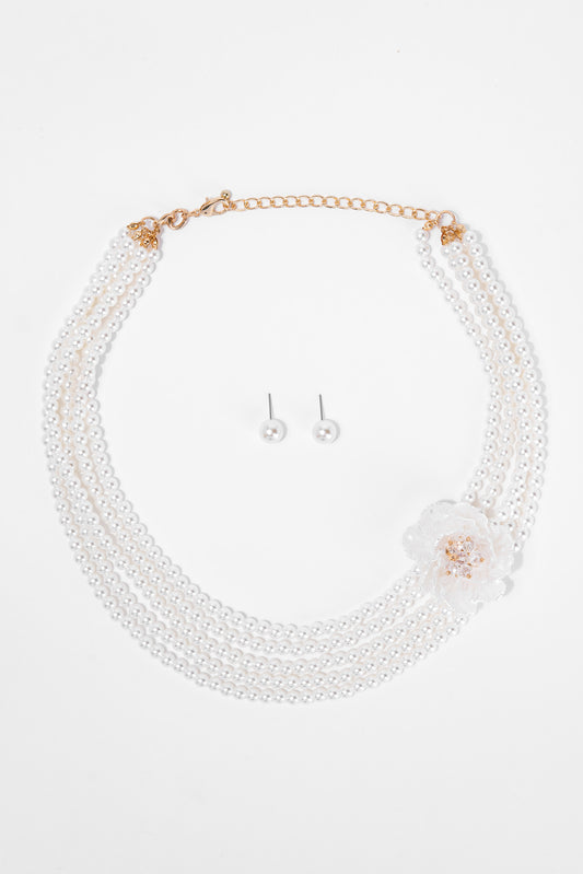 Gianna Pearl with Flower Necklace Set
