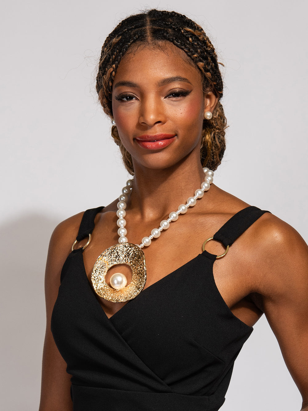 Anya Pearl Open Circle Large Pendant Necklace Set