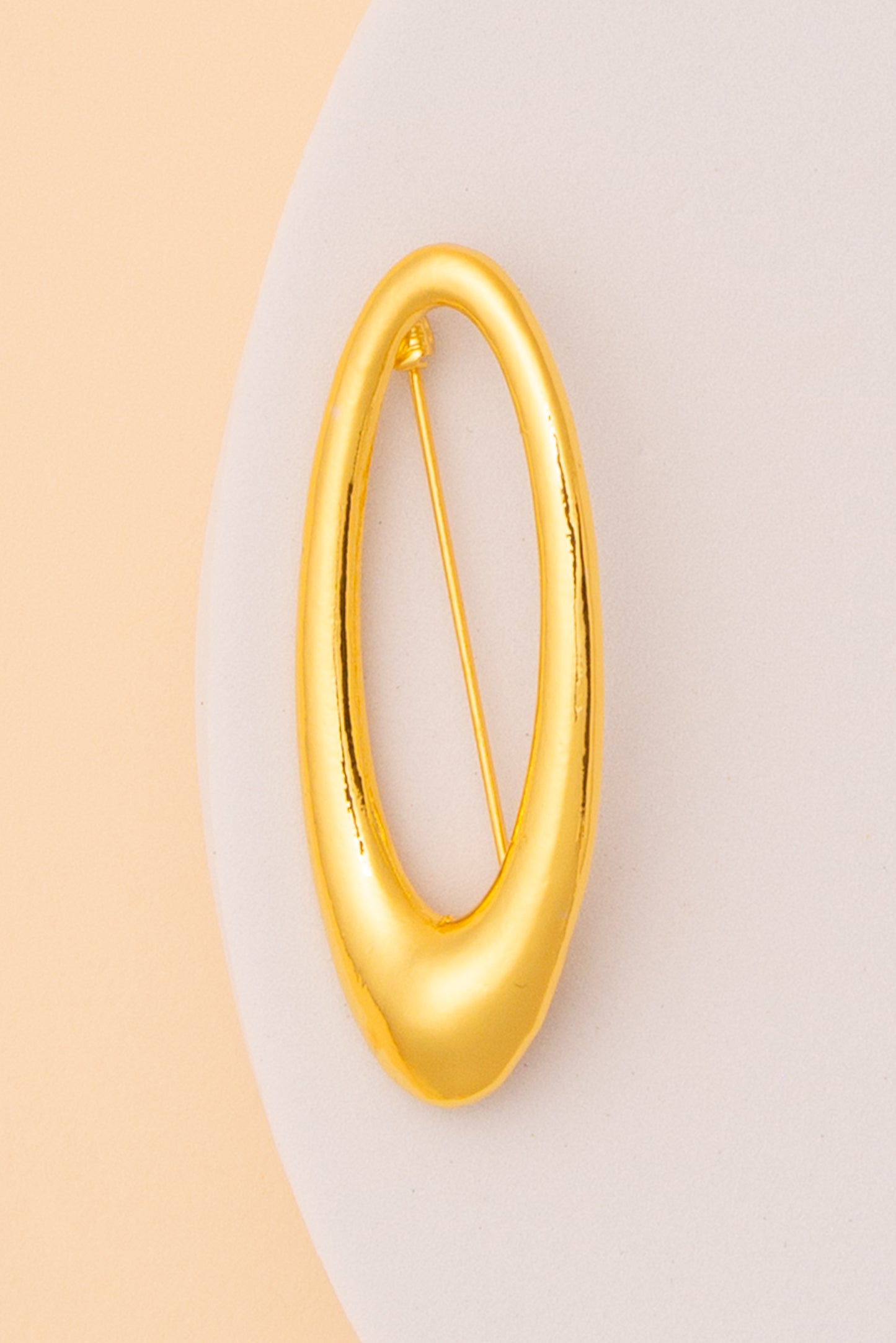 Heidi Oval Shape Pin Brooch