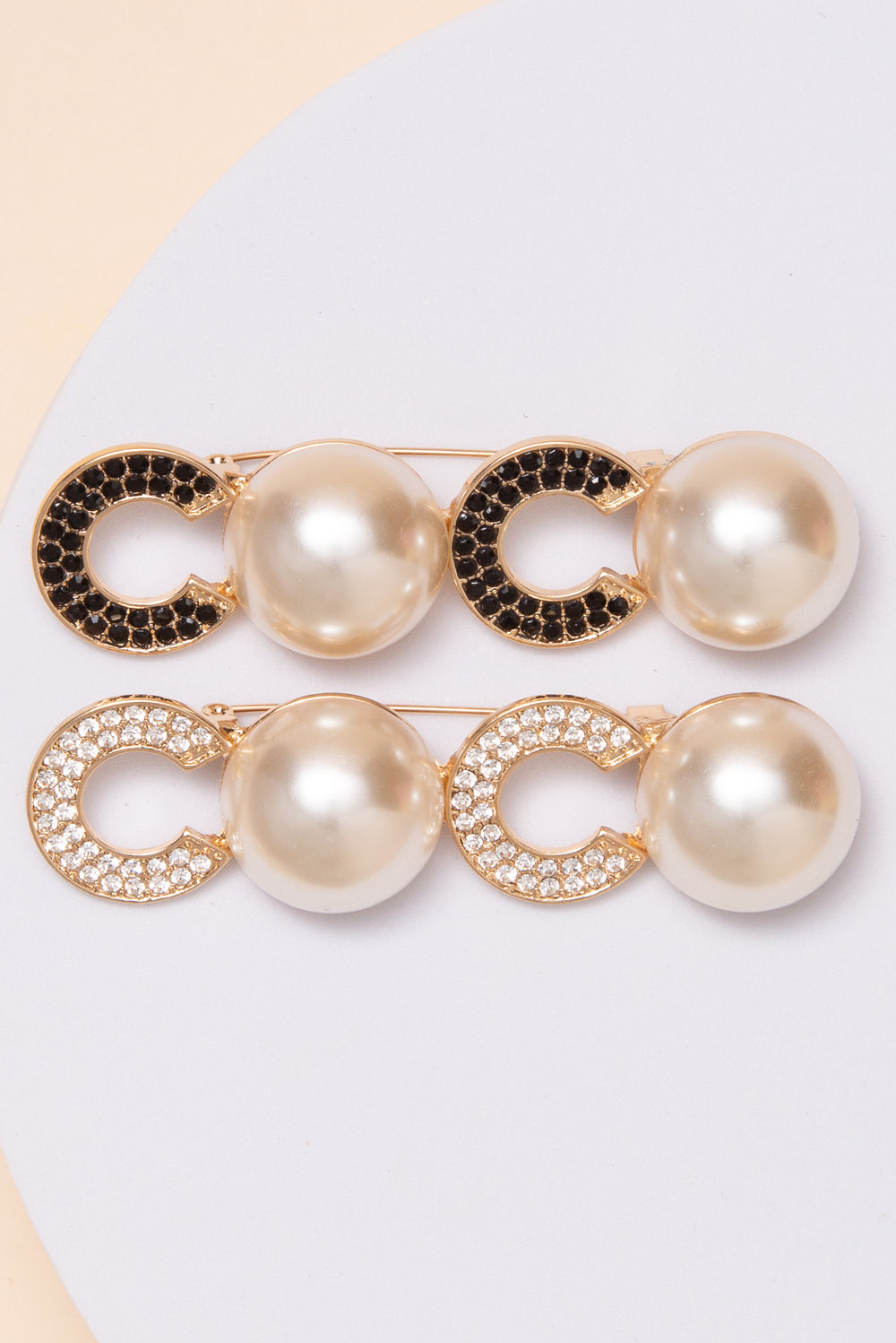 Annie Casting Pearl Flower Brooch