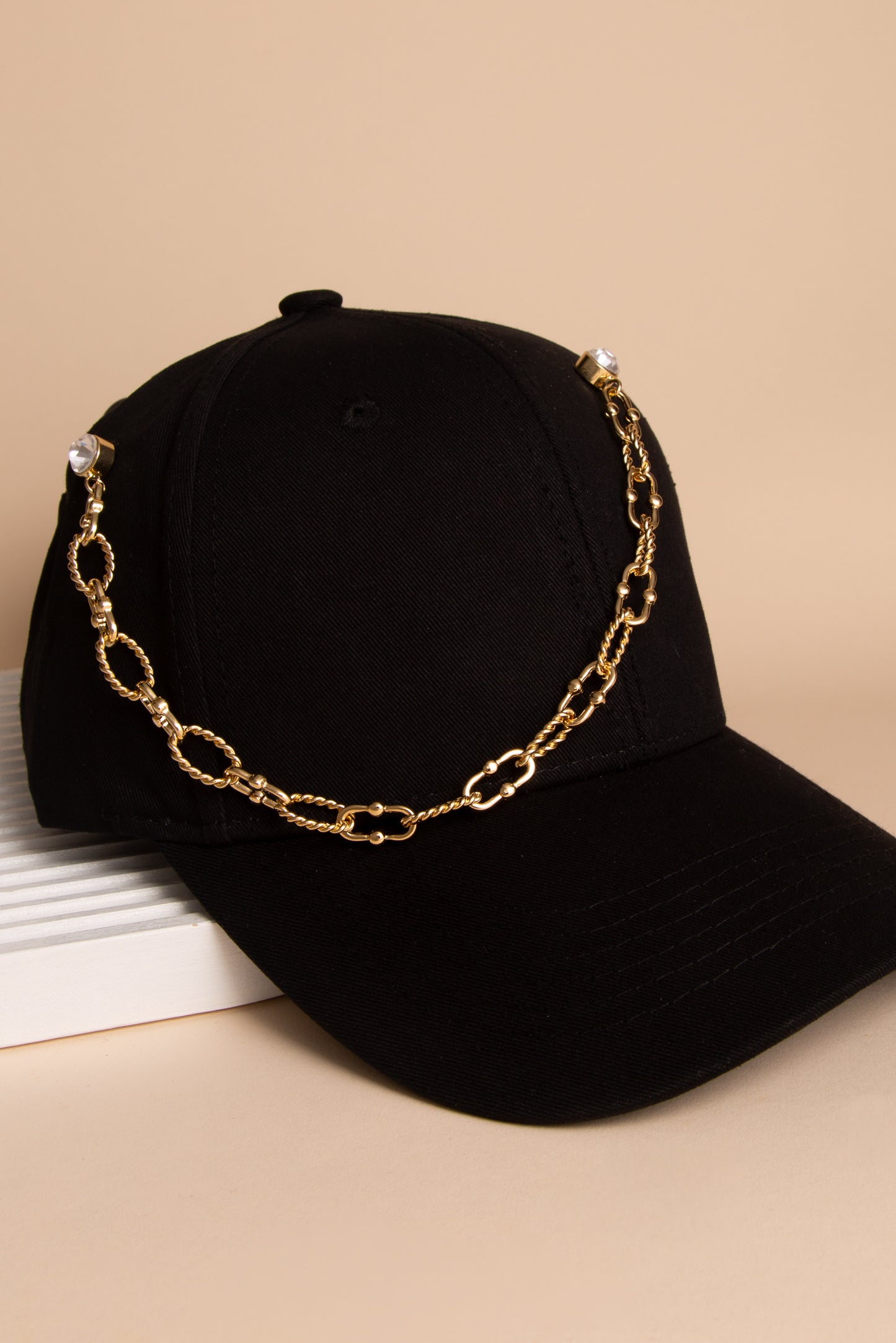 Crystal Embellished Textured Oval Link Cap Chain and Pin