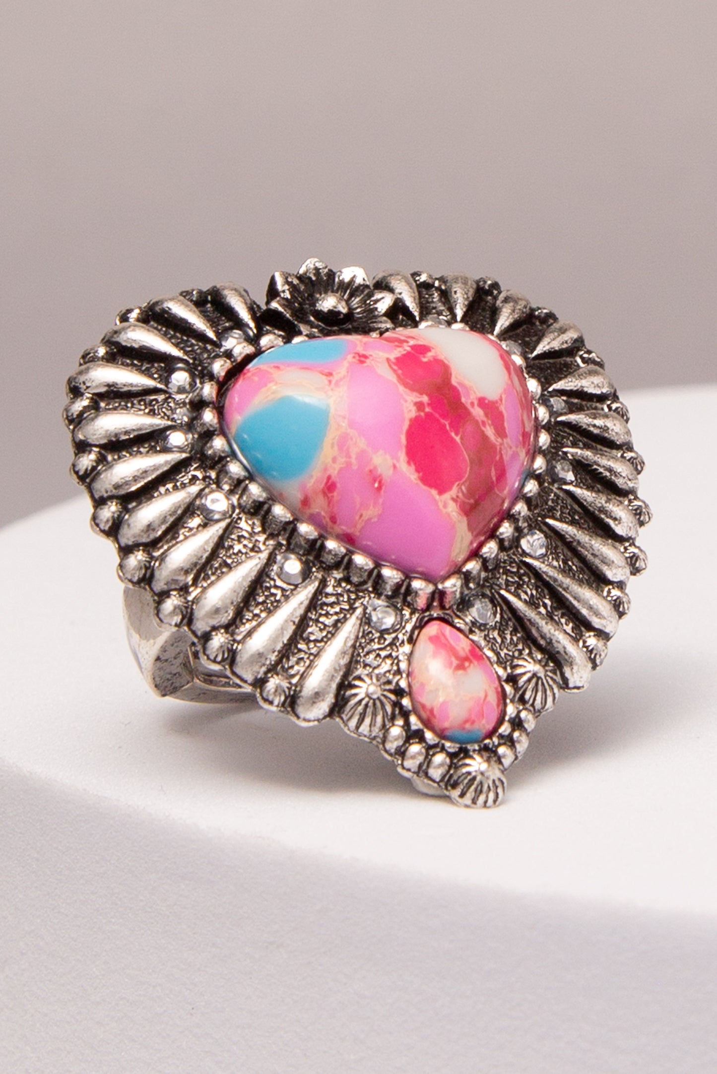 Ellie Western Multicolor Turquoise Heart Stretch Ring | Fuchsia