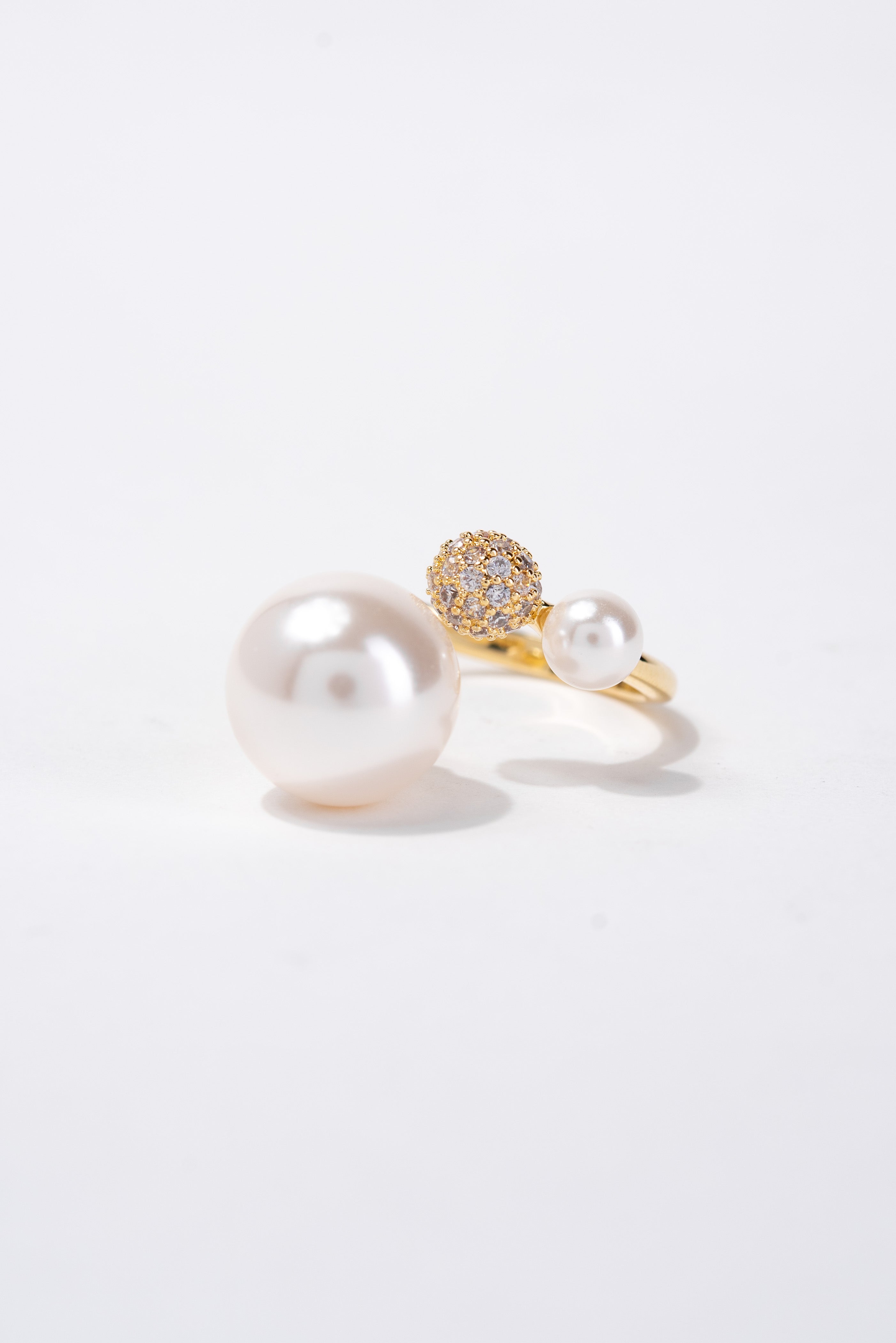 Connie CZ Rhinestone Pearl Cuff Ring | Gold