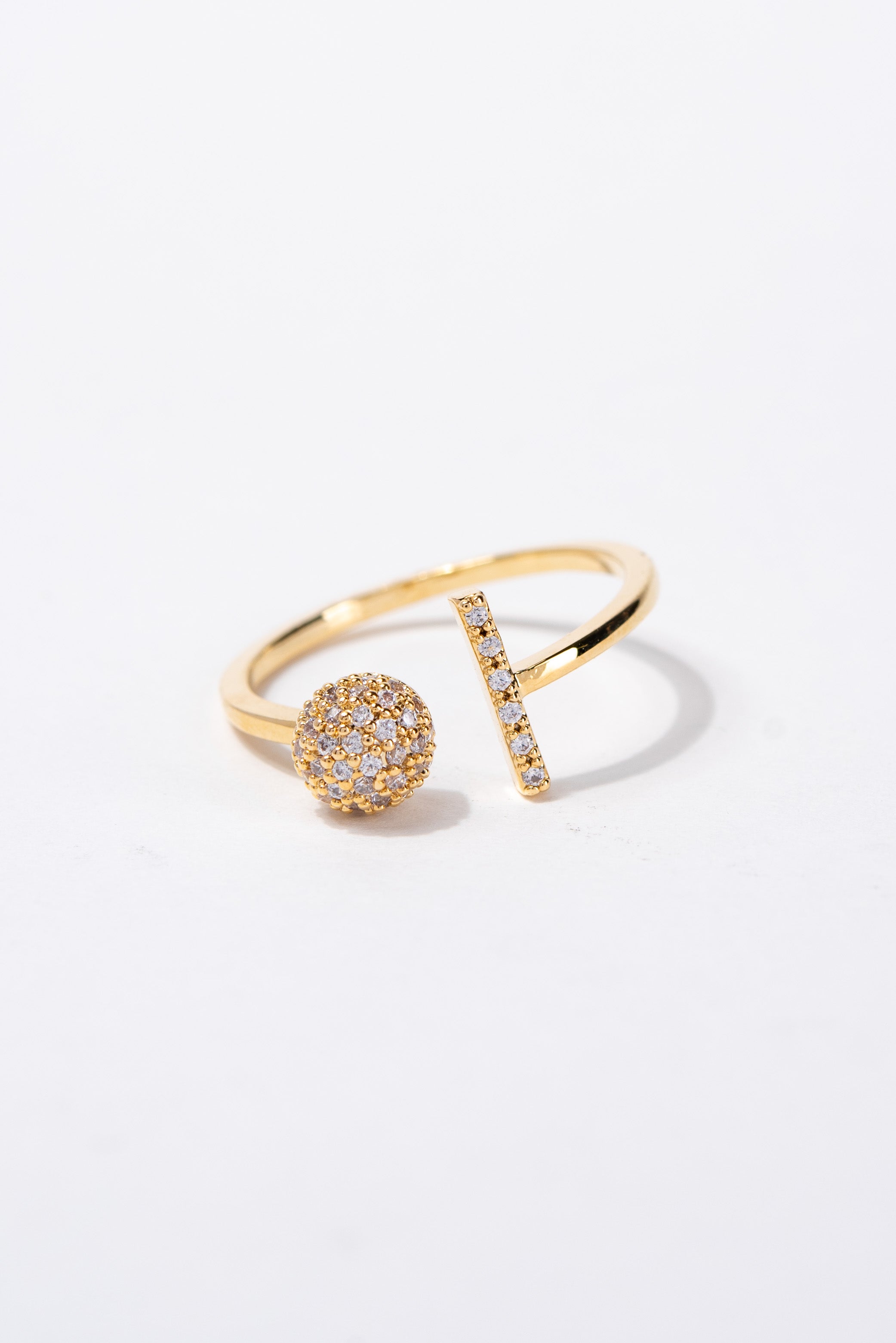Kelly CZ Rhinestone Cuff Elegant Ring | Gold