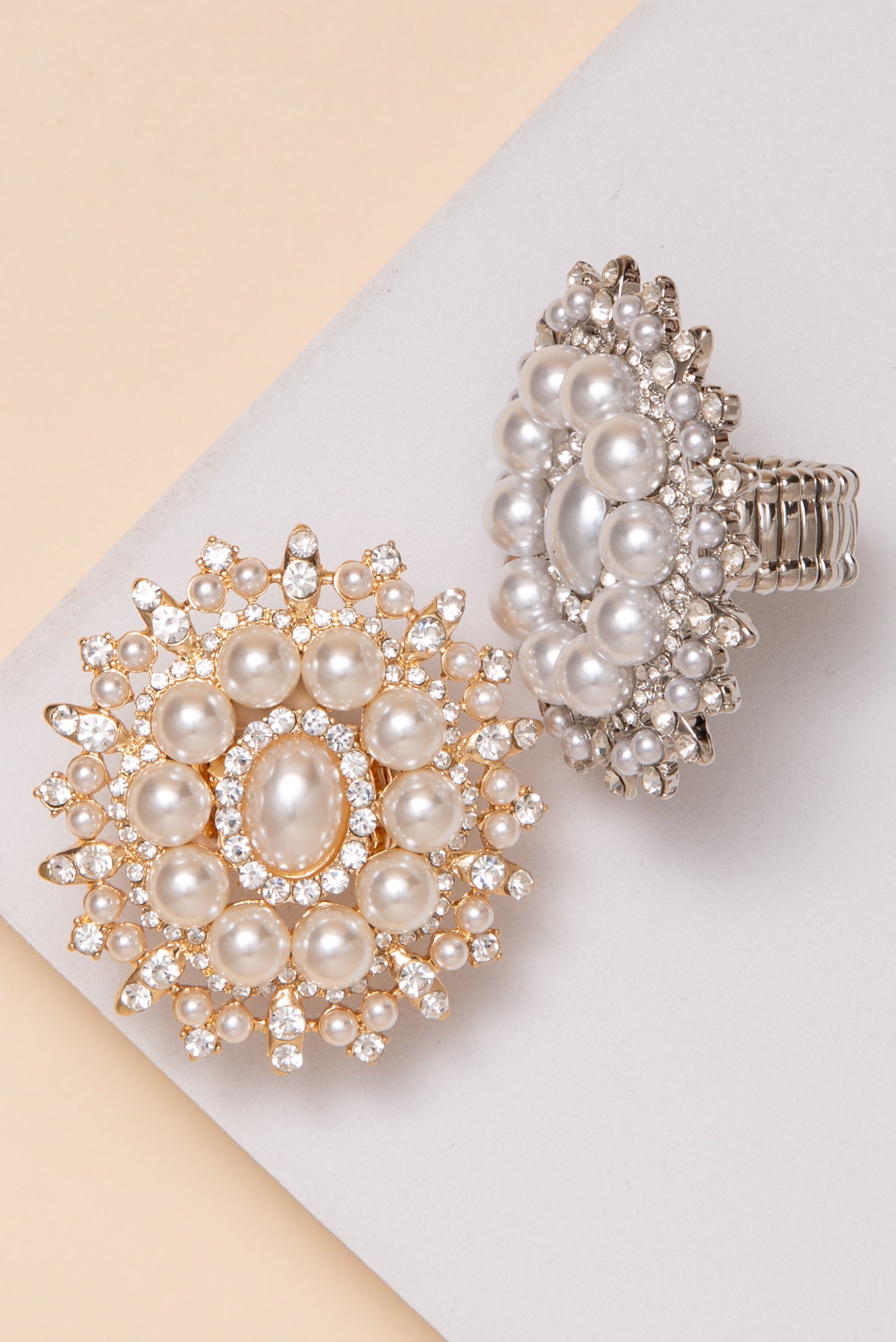 Chloe Oval Pearl Center with Crystal Halo Stretch Ring