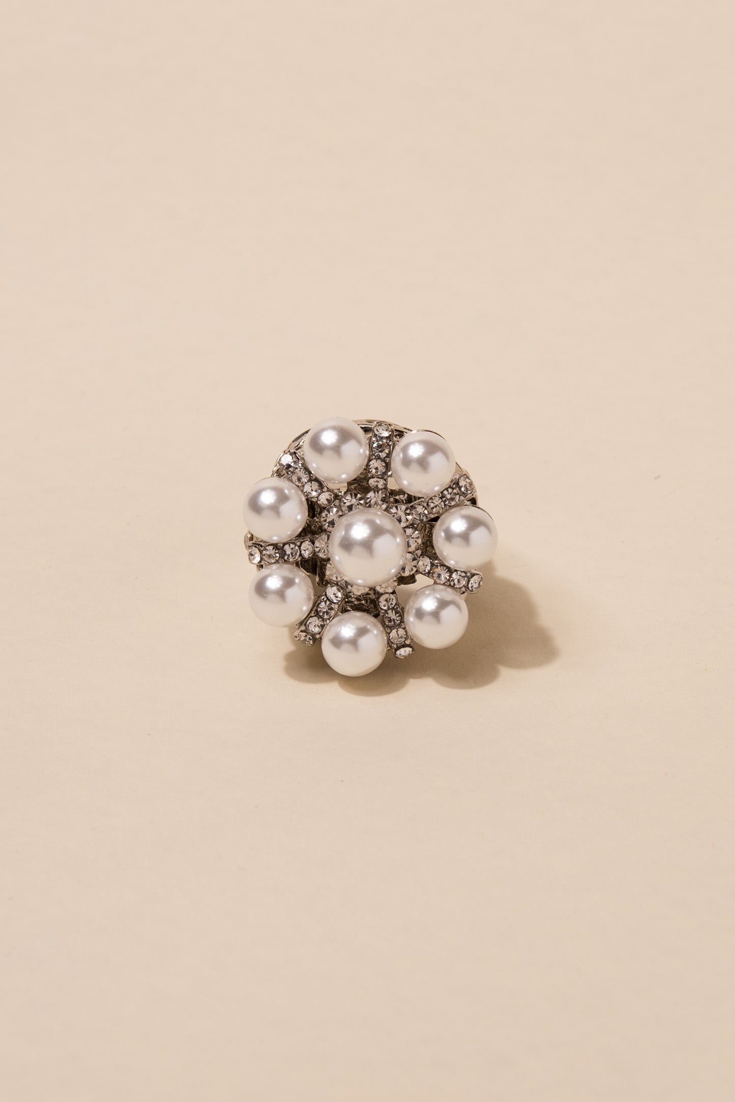 Crowned Jewel Pearl & Rhinestone Floral Stretch Ring - Gold