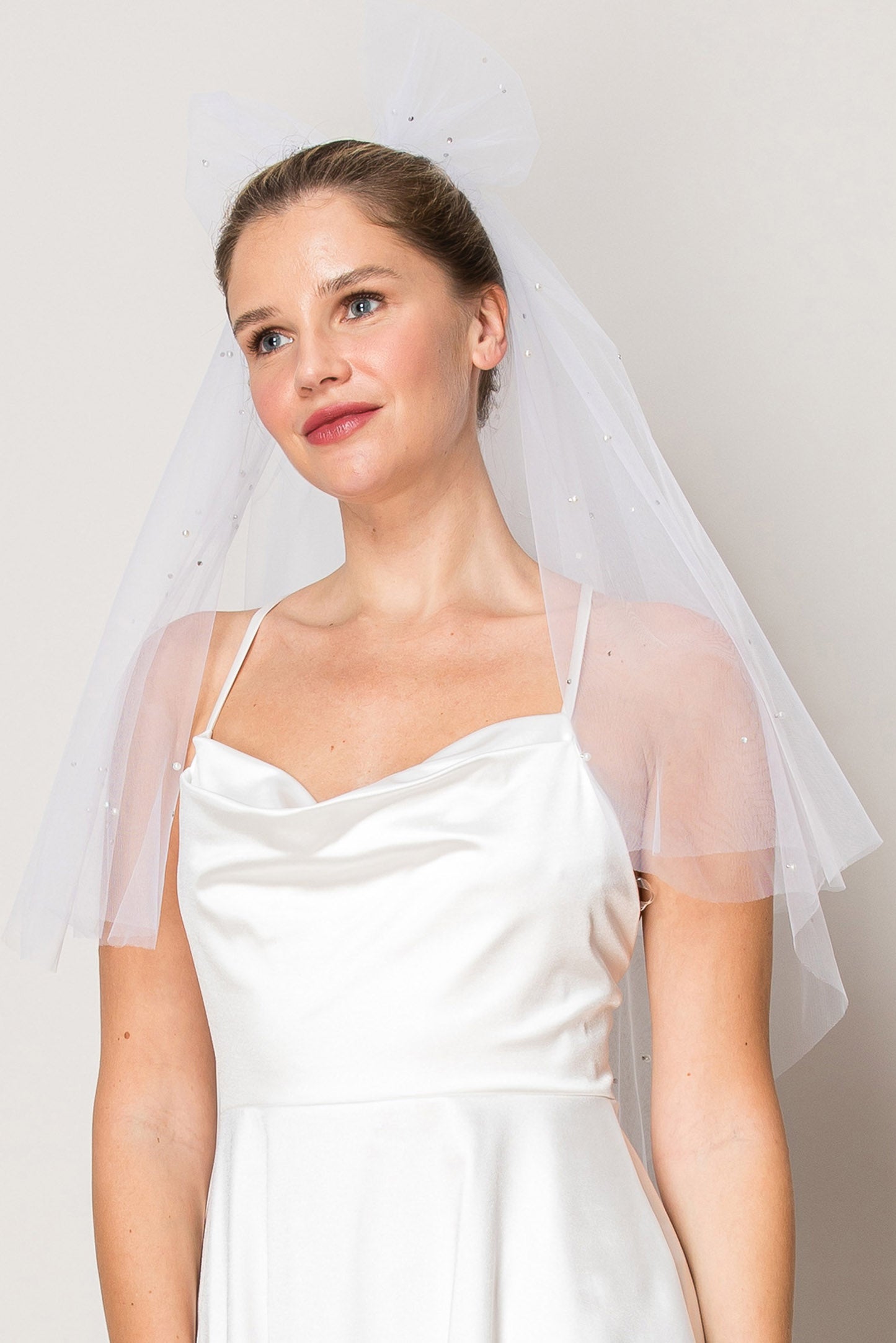 Lily White One Layer Waist Length Bow Wedding Veil