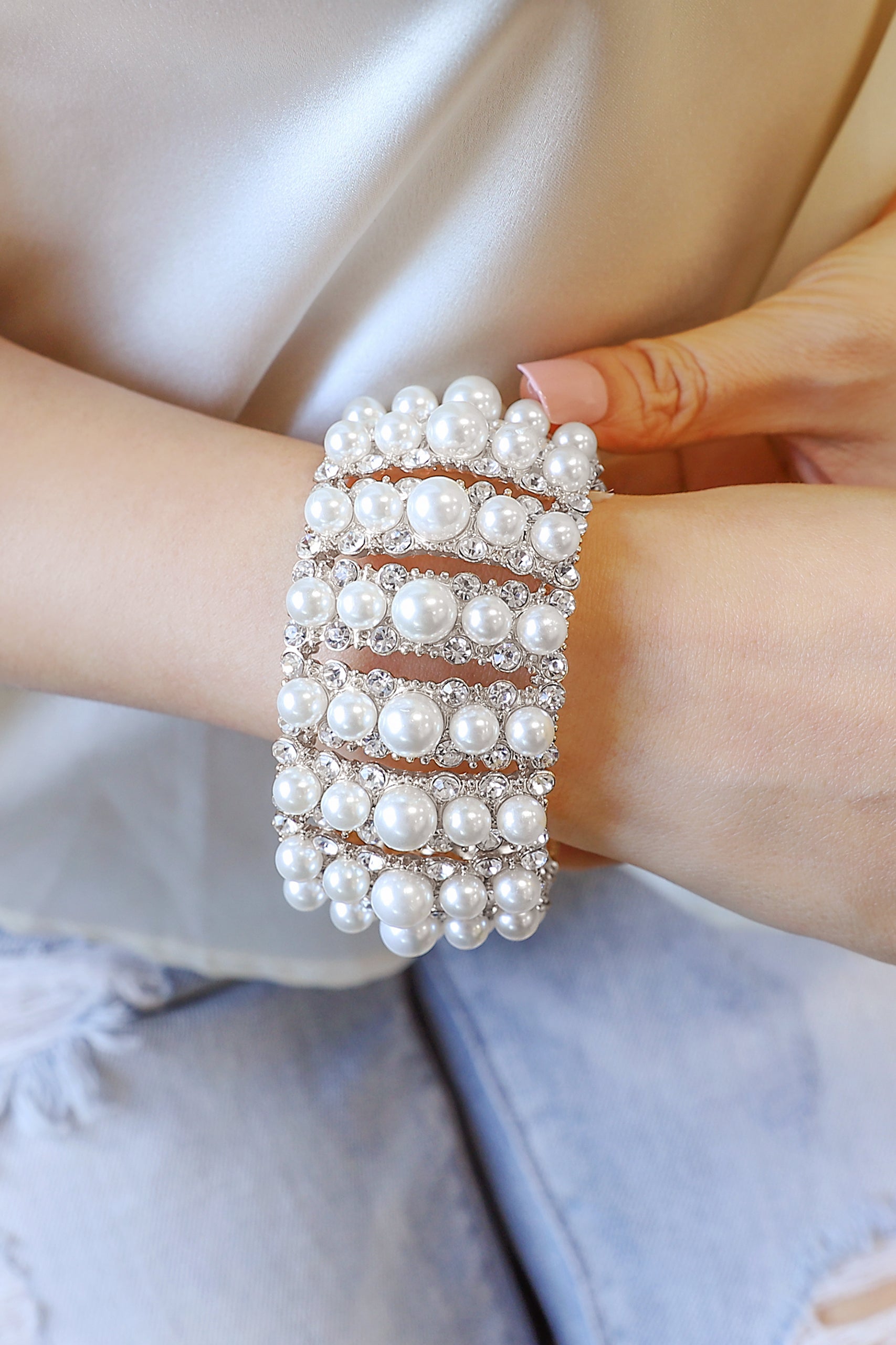 Marvel Pearl & Rhinestone Bracelet Bangle | Silver