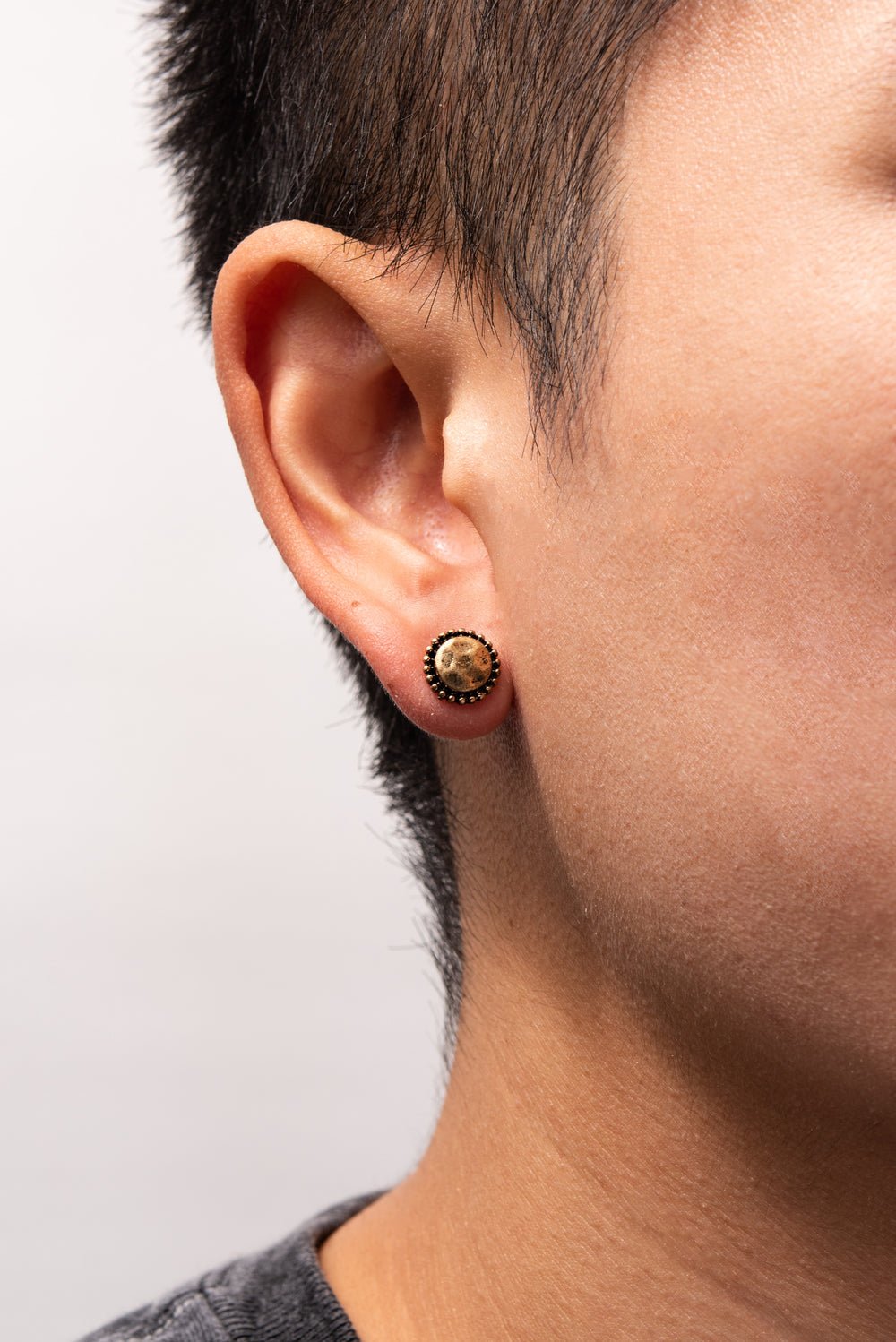 Handmade Tailored Circle Stud Earrings - Gold