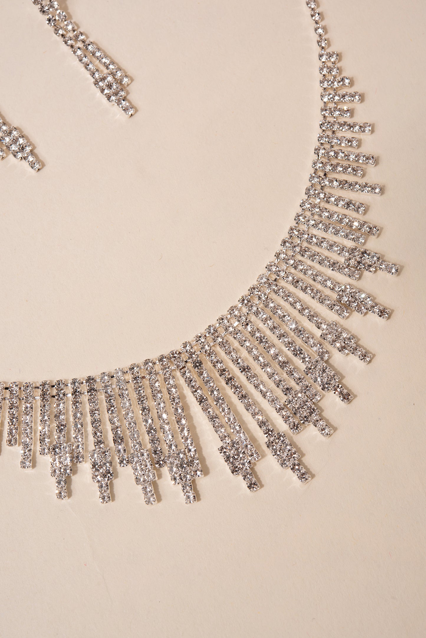 Exquisite Rhinestone Collar Necklace - 2 Styles – Neshe Fashion Jewelry