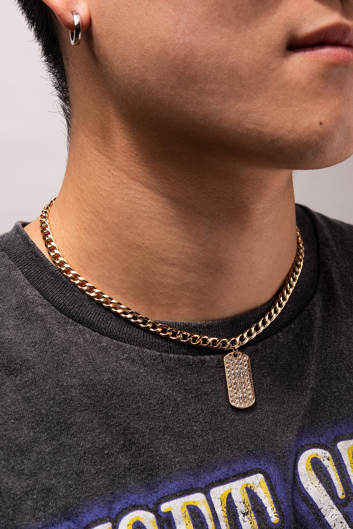 Tag Chain Gold Keychain Large Dog Tag Pendant Curb Chain Necklace - Gold – Sophia Collection