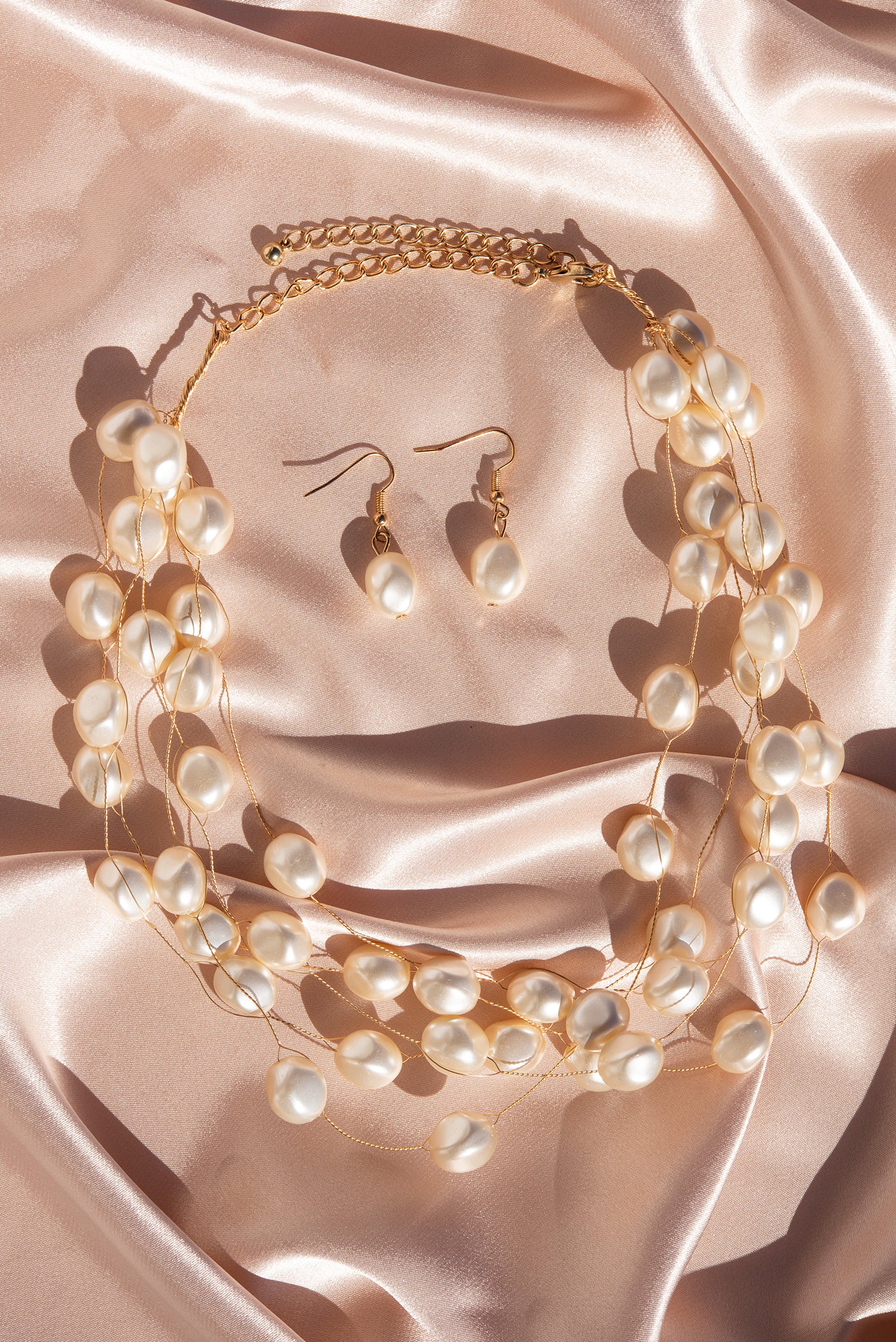 Evelyn Layered Large Pearl Necklace & Earring Set