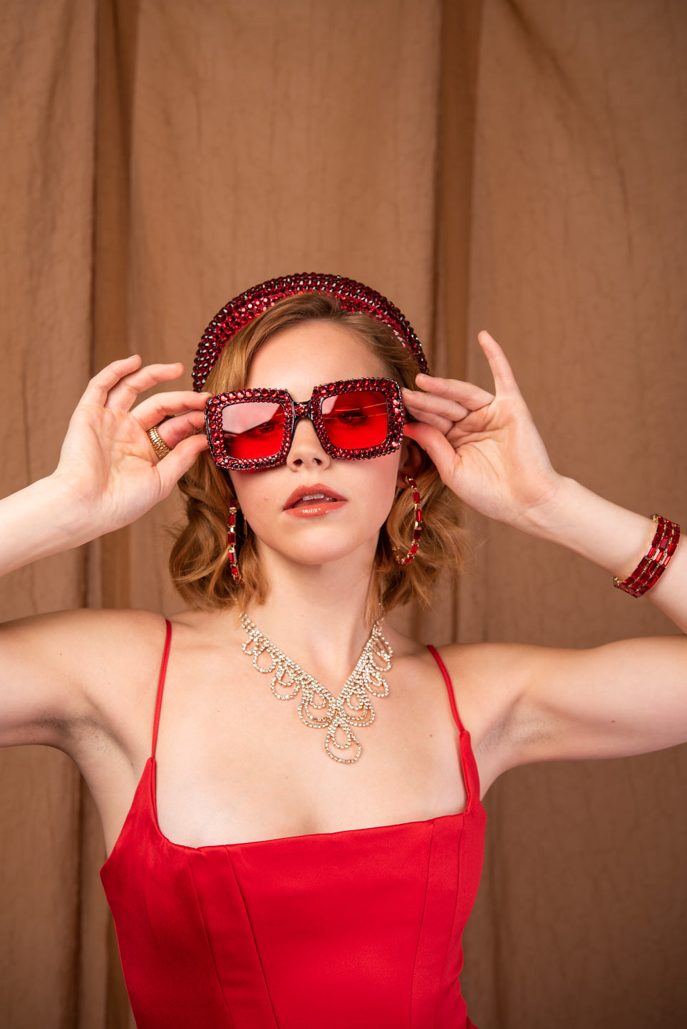 Beverly Retro Square Rhinestone Sunglasses - Red