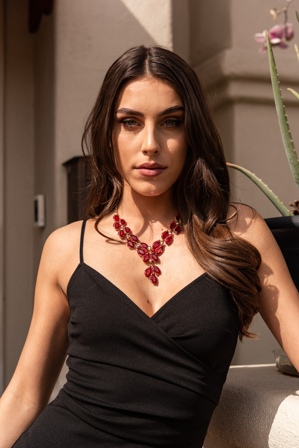 Hazel Leaf Droplet Necklace & Earring Set - Red